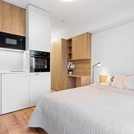 Apartament Modern Close To Stadions *