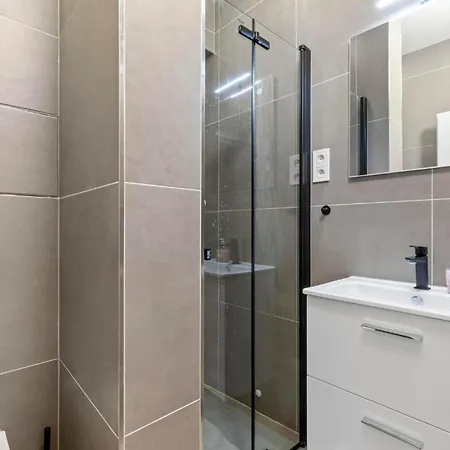 Apartament Modern Close To Stadions