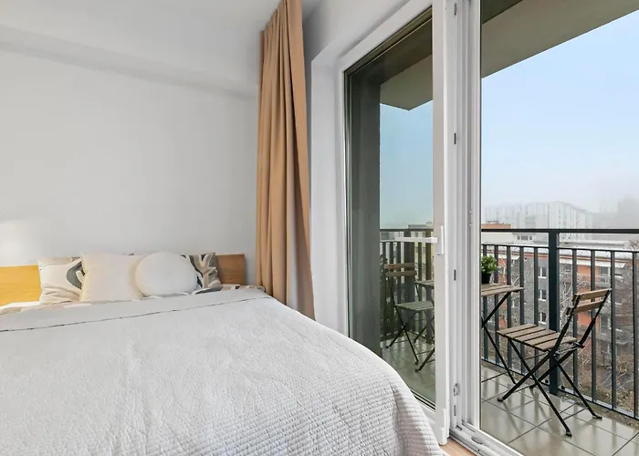 Modern Close To Stadions * Μπρατισλάβα