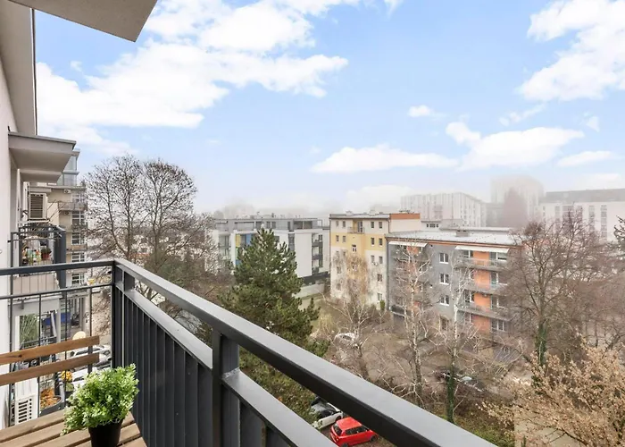 Modern Close To Stadions Lägenhet Bratislava