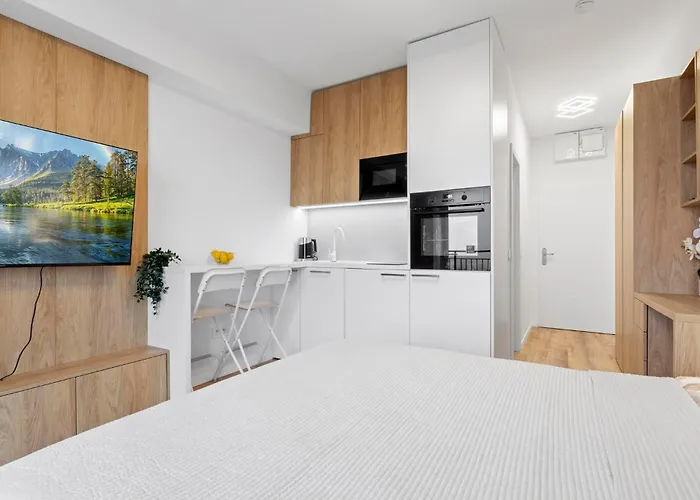 Modern Close To Stadions Apartmán *